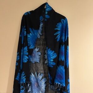 Ingear Blue and Black Floral Scarf